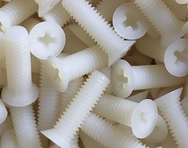 Các bộ phận được gia công bằng nylon ISO9001, Vít nylon trắng chưa điền đầy